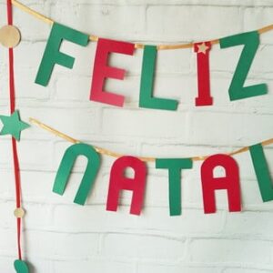 Painel Natal Glam Fitas Letras e Pompons