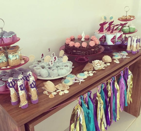 Varal de Franjas e Pompons Decoração ALLEGRA PARTY - Imagem 2